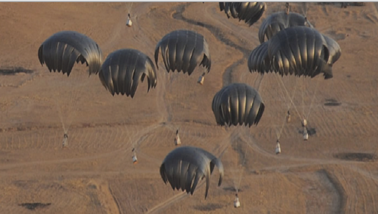 U.S.Military Paradrops 50 Tons of Ammo to Syrian Rebels