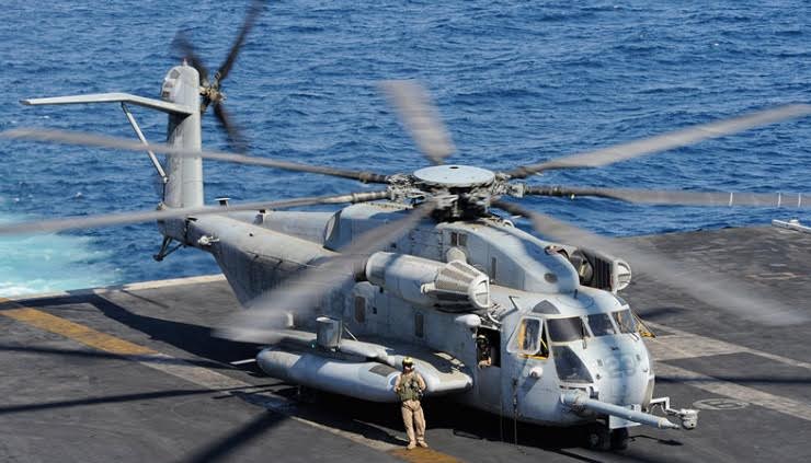 The Largest Helicopter in the US Military – Sikorsky CH-53E Super Stallion