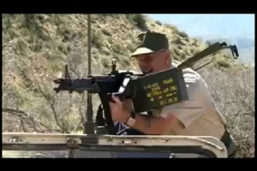 MG42 vs M60 with R. Lee Ermey ( Video )