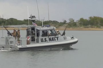Aboard the Little But Very Fast US Navy Patrol Boat Armed With M2 Machine Gun .50 Caliber (Video)