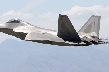 Watch-the-f-22-in-action