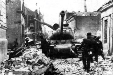 30 Minutes of Destroyed Allied Tanks from WW2