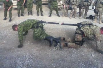 One on one Soldier Tug of War, Canada vs USA