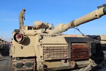 US Army – 1st Infantry Division Arrives in Europe