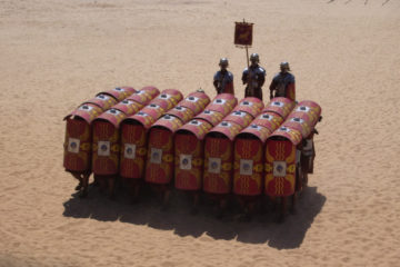 The Roman Legion's best Battle Formation : the Testudo Formation