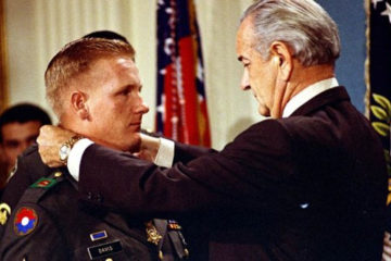 Sammy Davis, Medal of Honor, Vietnam War