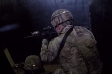 Shoot House - US Soldiers Conduct Room Clearing Training