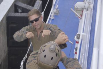 US Recon Marines Exchange Tactics with Philippine Force Recon Marines